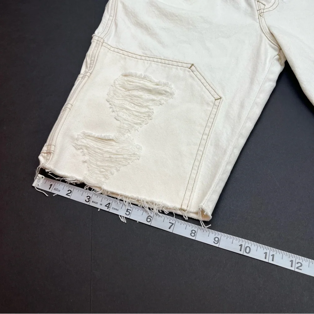 Frame Le Slouch Bermuda Off‎ White Rips Distressed Denim Short 26 NEW *TINY FLAW
